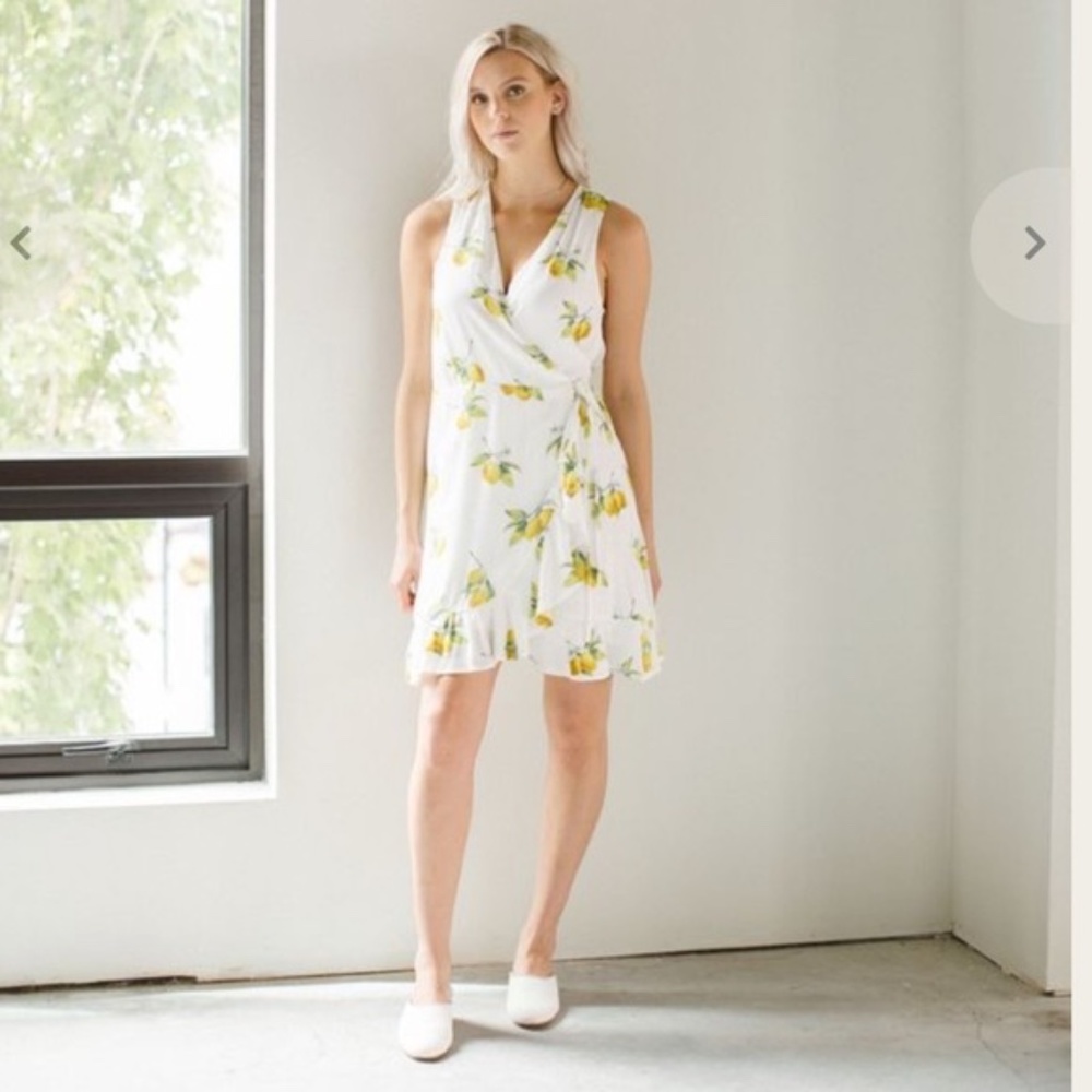 RAILS Lemon Print Ruffle Trim Wrap MADISON Dress M